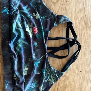 Lululemon energy bra